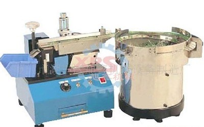 自動散裝電容剪腳機(jī) 提升電子制造效率的關(guān)鍵設(shè)備